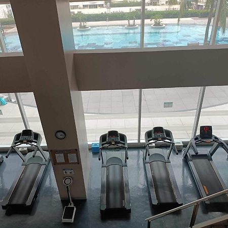 Avery Condo Suite At The Beacon Makati Makati City Exterior foto